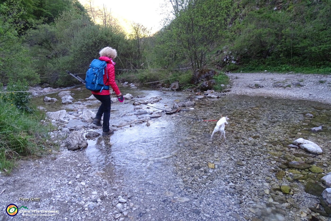 96 Guado del torrente Galavesa.JPG